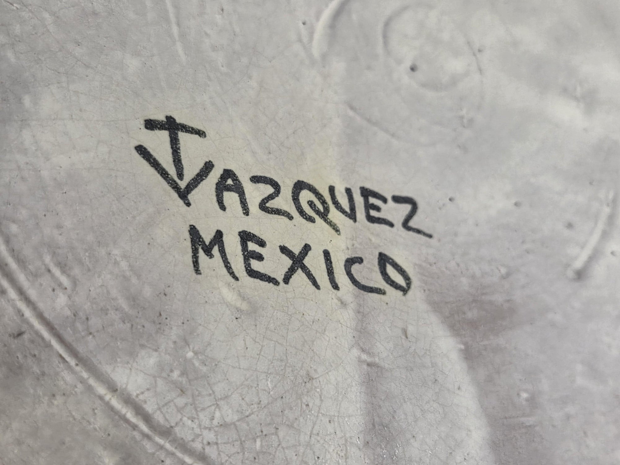 A Pair of Lg Artist Signed Hand Painted Talavera Lidded Ginger Jars