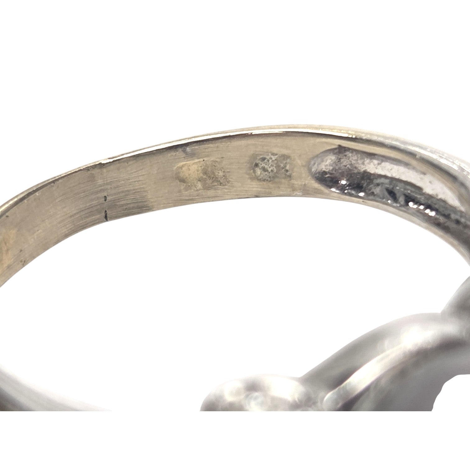 14Kt WHITE GOLD PAVE DIAMOND RING 1ct