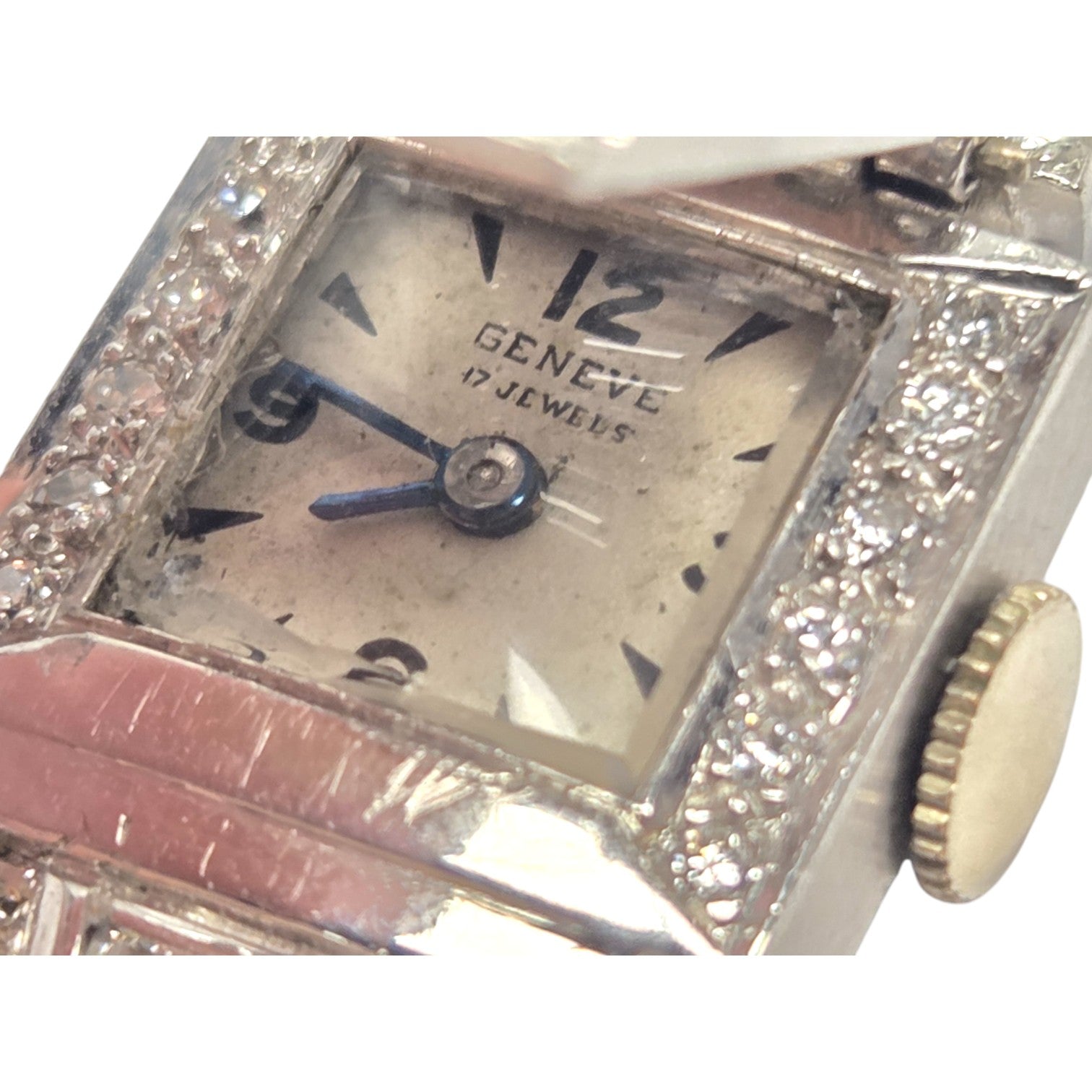 VINTAGE PLATINUM AND DIAMOND 5CT BRACELET WATCH