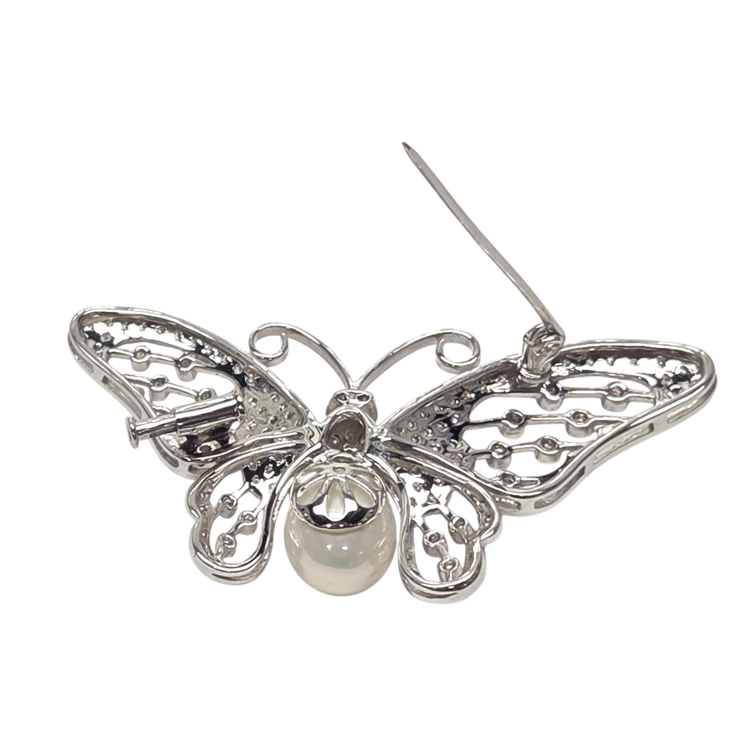 18kt WHITE GOLD 2CT DIAMOND AND PEARL BUTTERFLY BROOCH