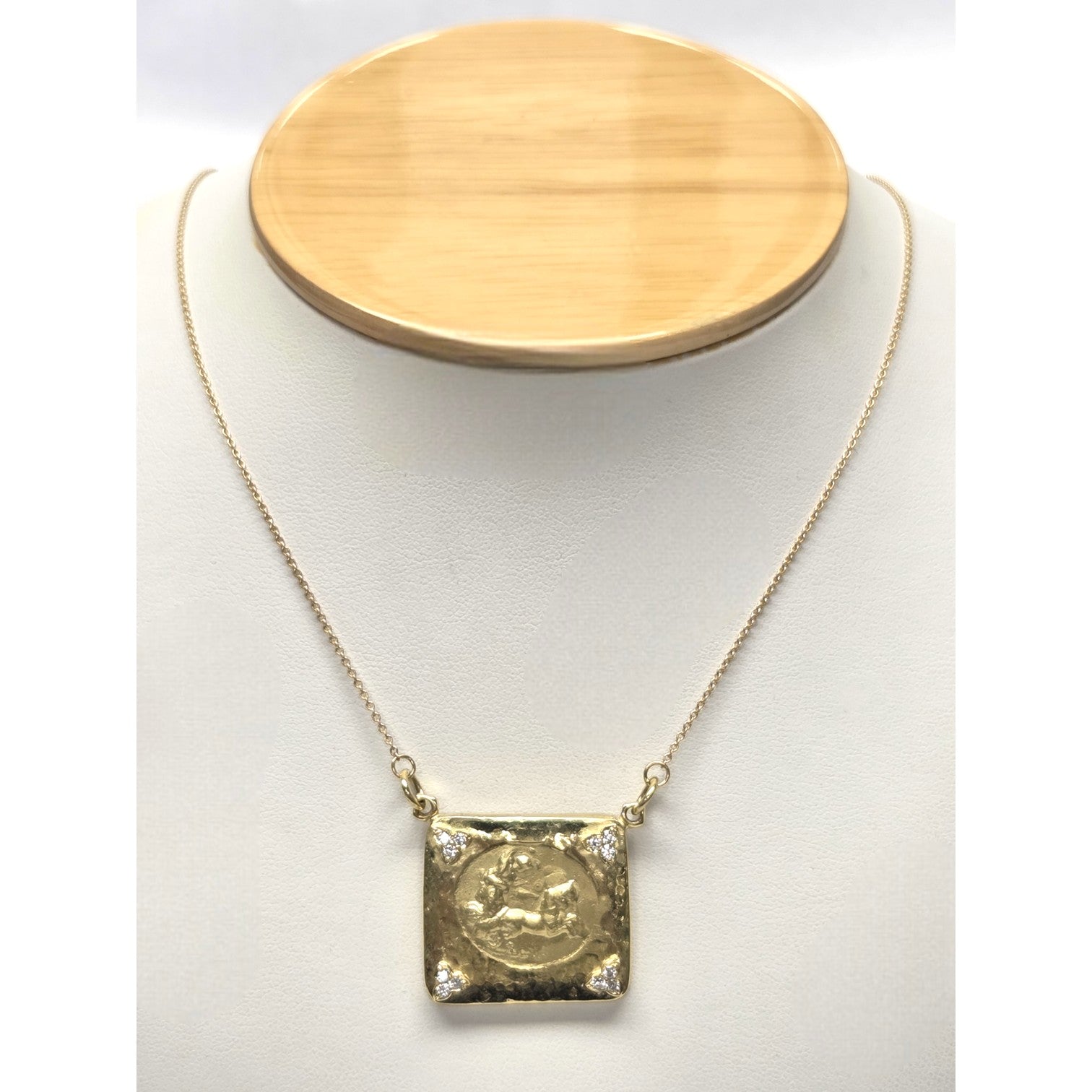 JOSE ARAGON ORIGINAL 18KT GOLD PENDANT DIANA CHARIOT