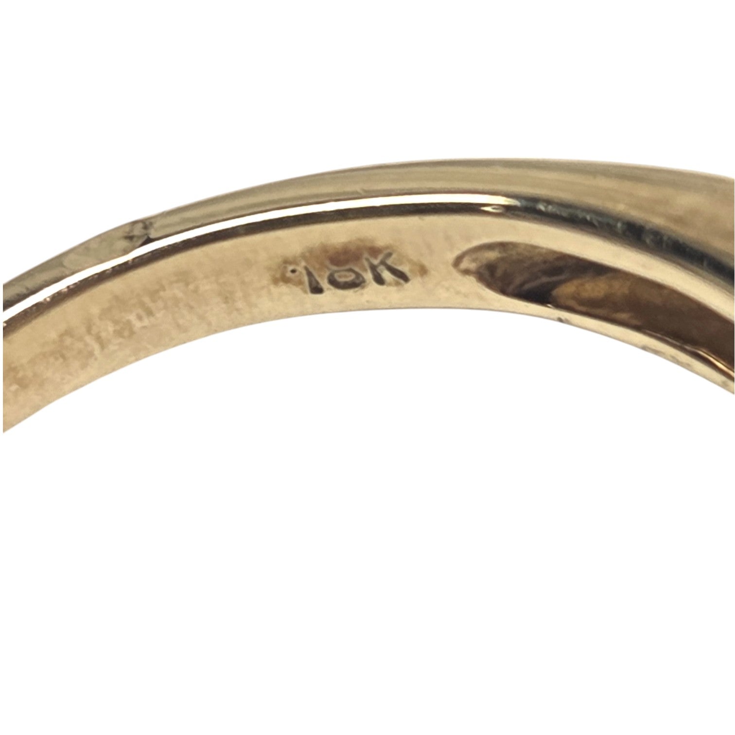 GREY FRESHWATER PEARL RING W/ BAGETTE DIAMONDS