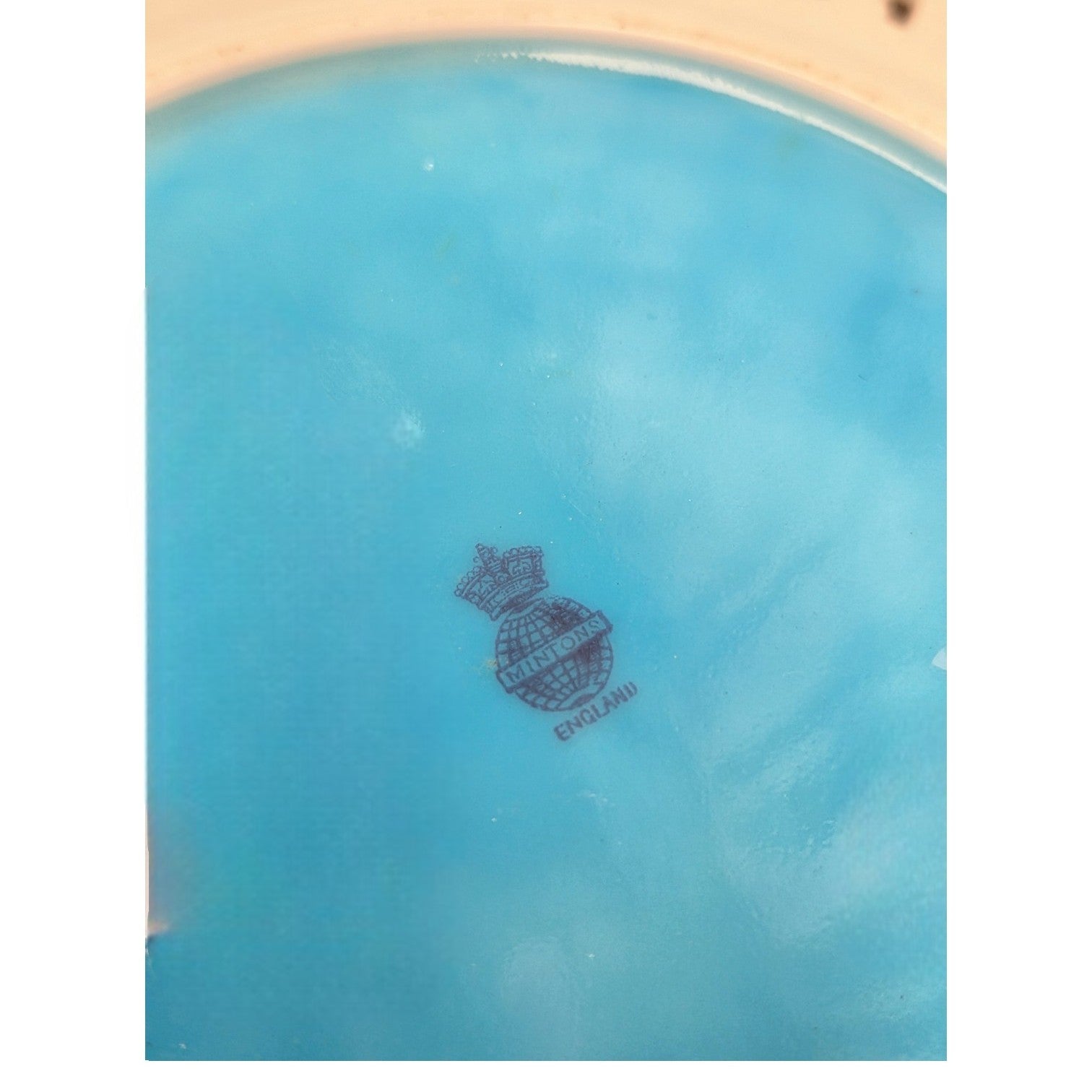 MINTON RETICULATED BLUE "PATE SUR PATE" PLATE