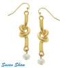 SUSAN SHAW Handcast Gold Love-Knot with Genuine Freshwater Pearl Earrings